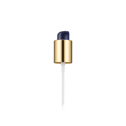 Estée Lauder Double Wear Stay-In-Place Makeup Pump